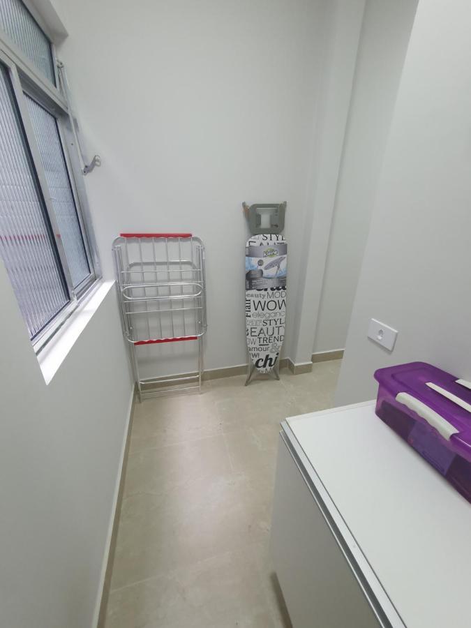 Lindo Apto Enseada 2 Qtos 6 Pess 300 Mts Praia Apartment Guaruja