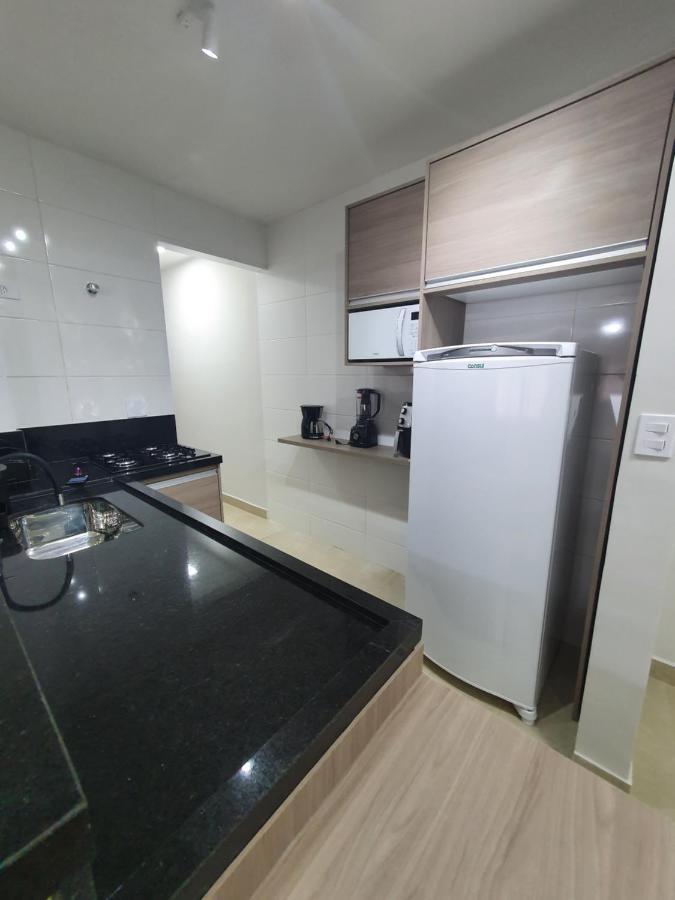 Apartment Lindo Apto Enseada 2 Qtos 6 Pess 300 Mts Praia