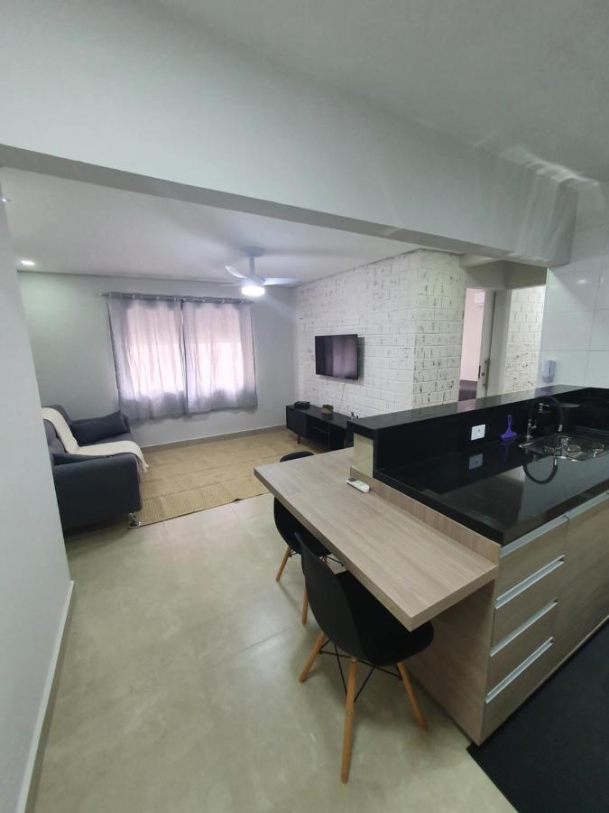 Lindo Apto Enseada 2 Qtos 6 Pess 300 Mts Praia Apartment Guaruja